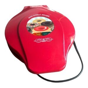 Mini Cupcake Maker 2011 Bella Cucina Artful Food Bakes 7 cupcakes in mins